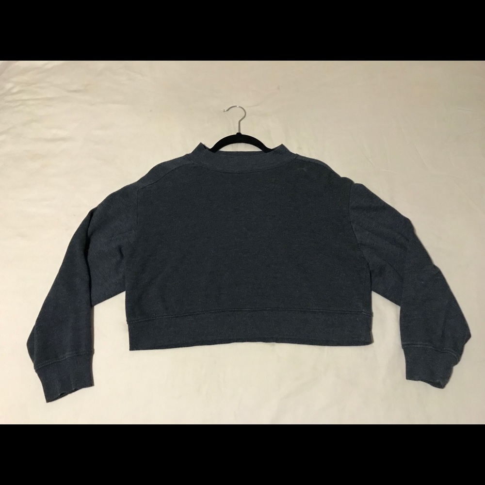 Forever 21 Dark Grey Sweatshirt Crop Top